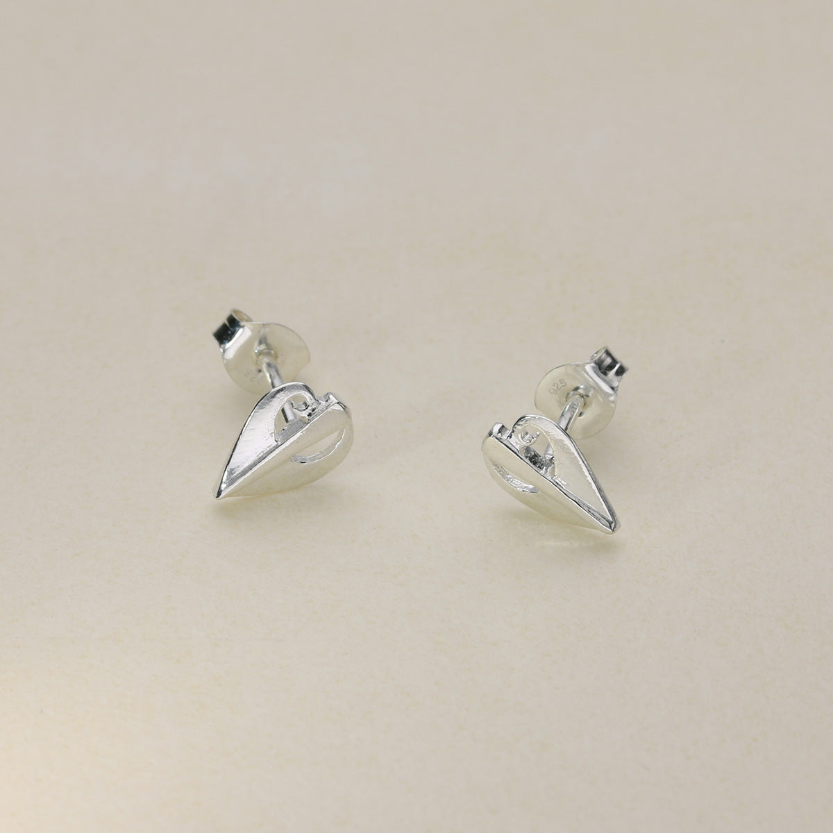 Sterling Silver Stud Earrings JDE33