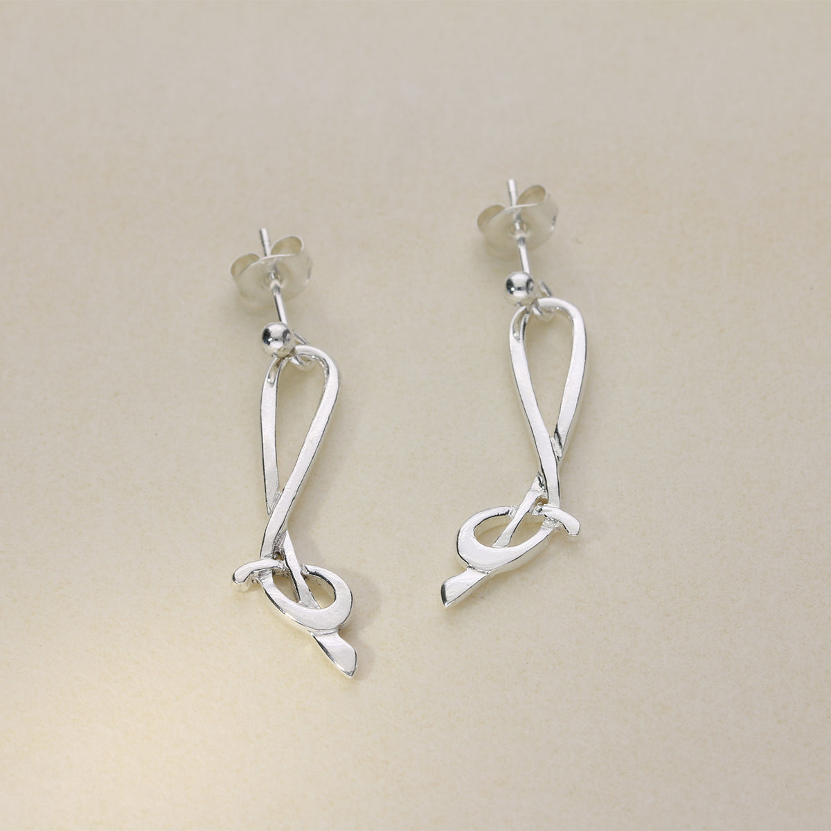 Sterling Silver Drop Earrings JDE40
