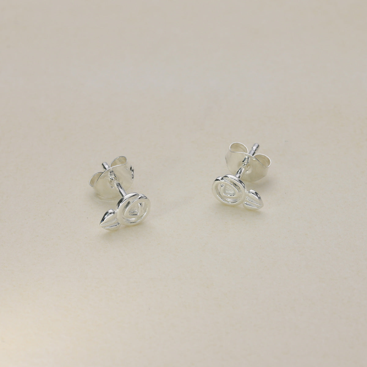 Sterling Silver Stud Earrings JDE17