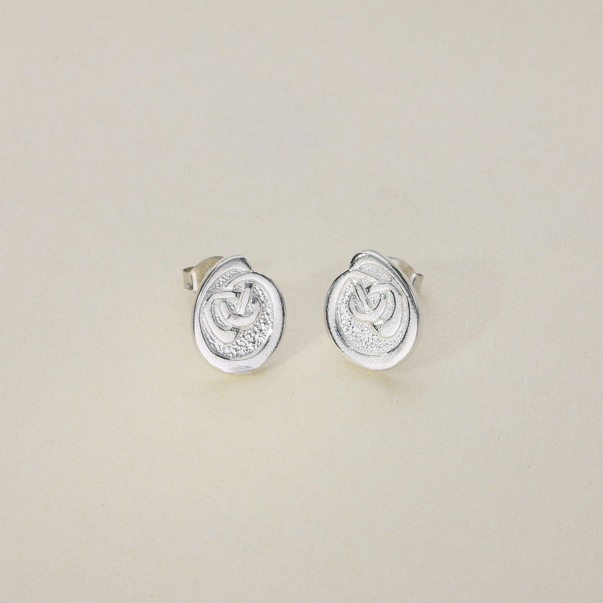 Sterling Silver Stud Earrings JDE4