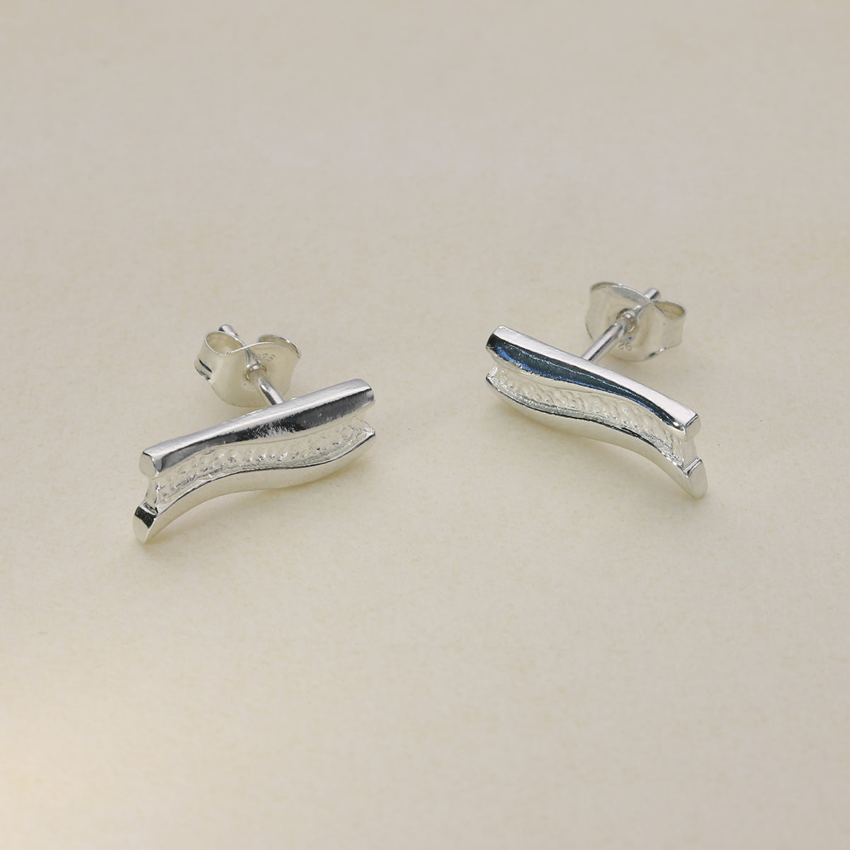 Sterling Silver Stud Earrings JDE31