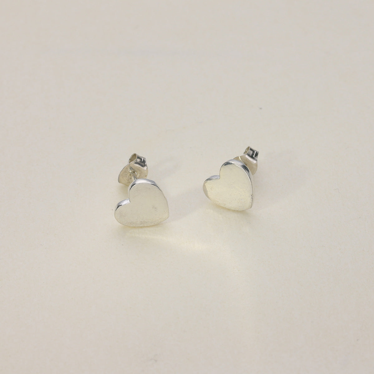 Sterling Silver Stud Earrings JDE37