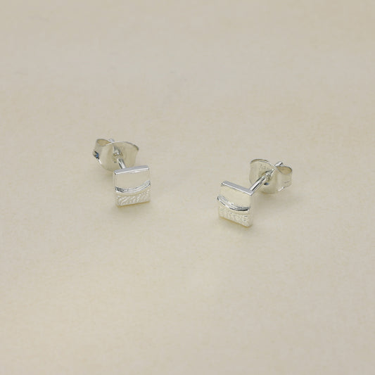 Sterling Silver Stud Earrings JDE8