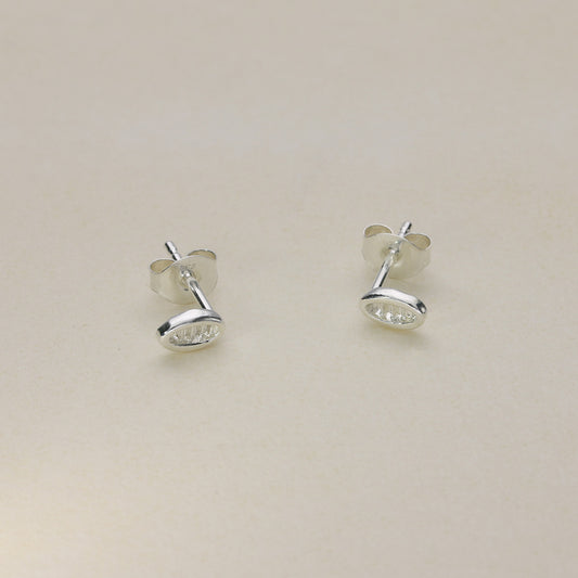 Sterling Silver Stud Earrings JDE16