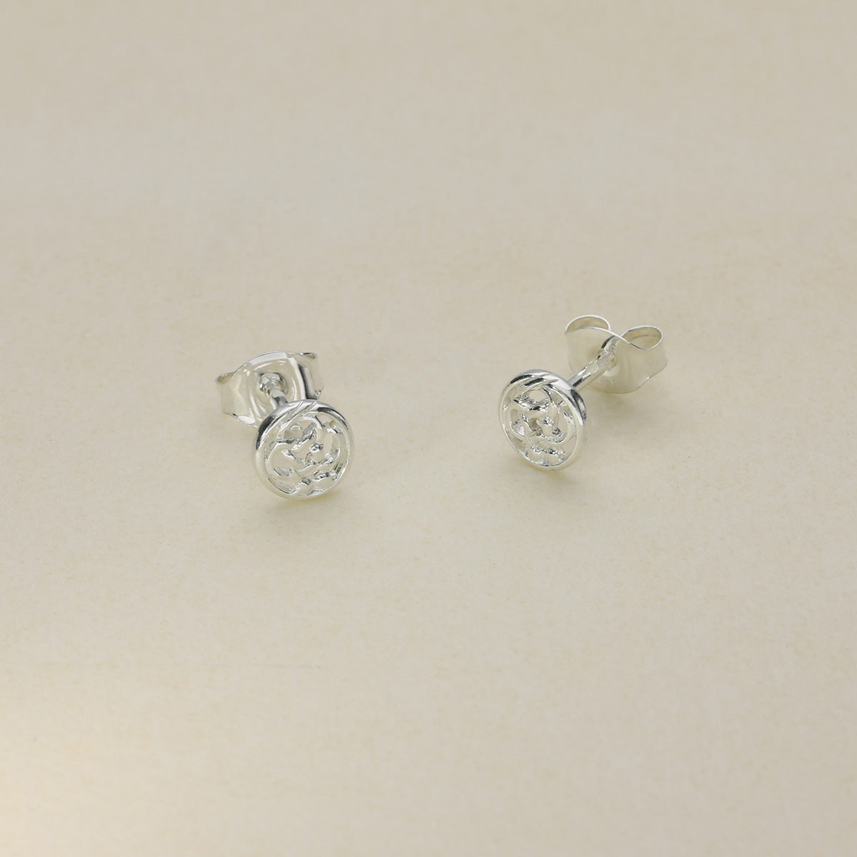 Sterling Silver Stud Earrings JDE30